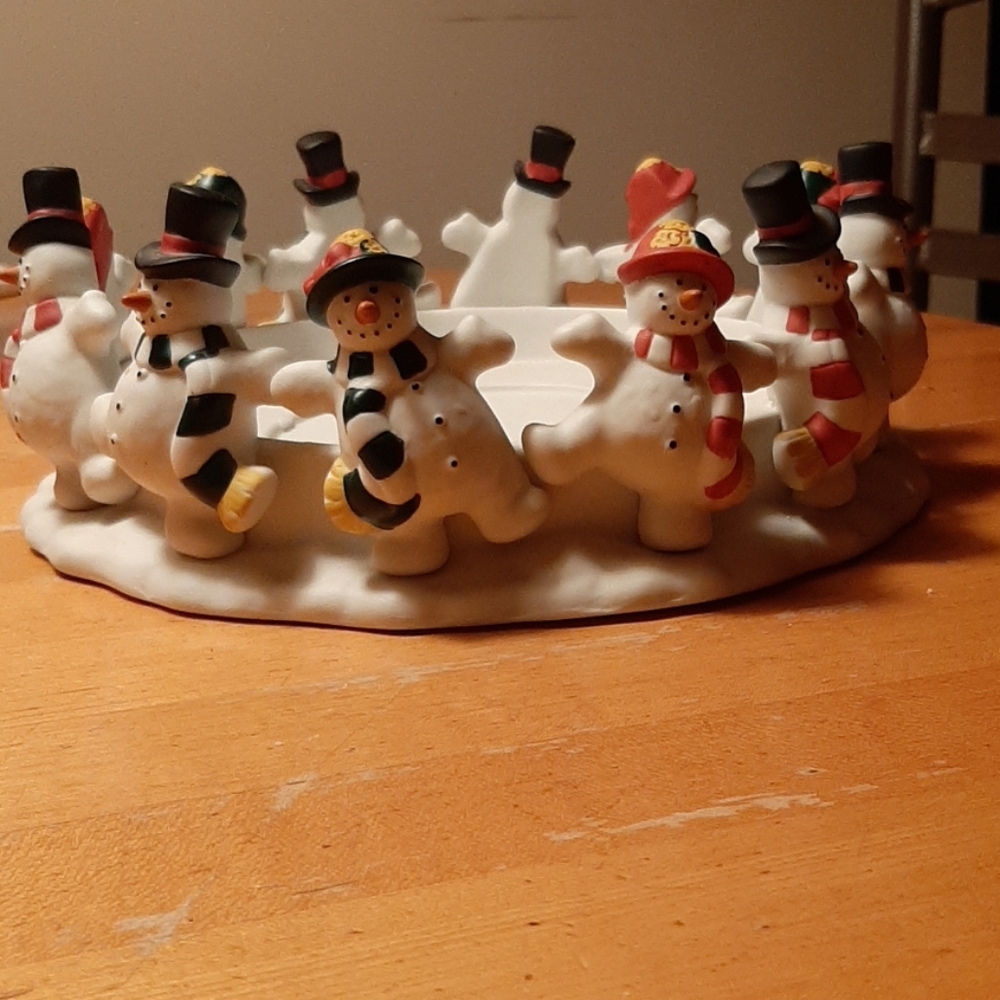 PARTY LITE FROLICKING SNOWMEN CANDLE BASE